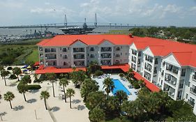 Charleston Harbor Resort & Marina